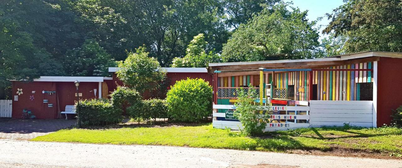 Landhaus Pfahlershof Hotel Karolinenkoog Exterior foto